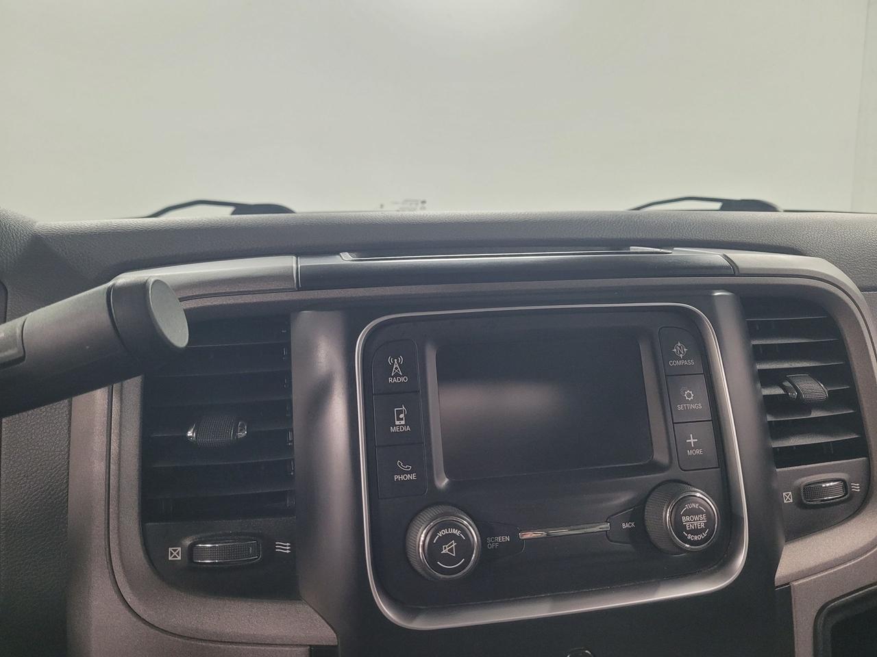 2015 RAM 1500 2WD Reg Cab 120.5" Express Photo34