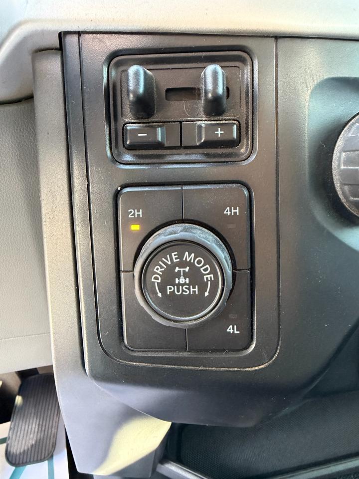 2022 Ford F-150 XLT Photo
