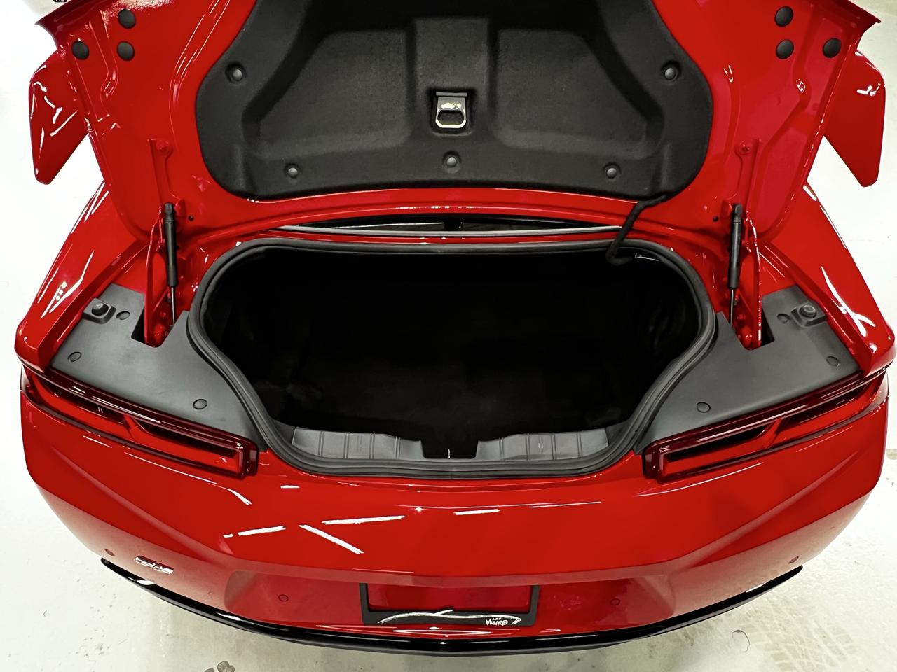 2017 Chevrolet Camaro 2SS Photo
