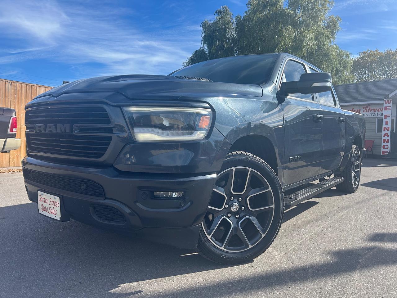 2019 RAM 1500 SPORT