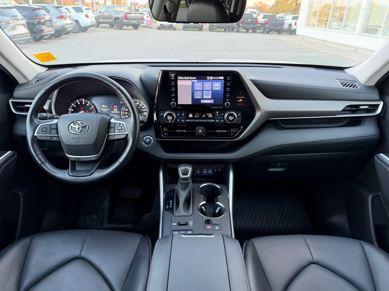 2022 Toyota Highlander XLE-ONLY 56,317 KMS! Photo