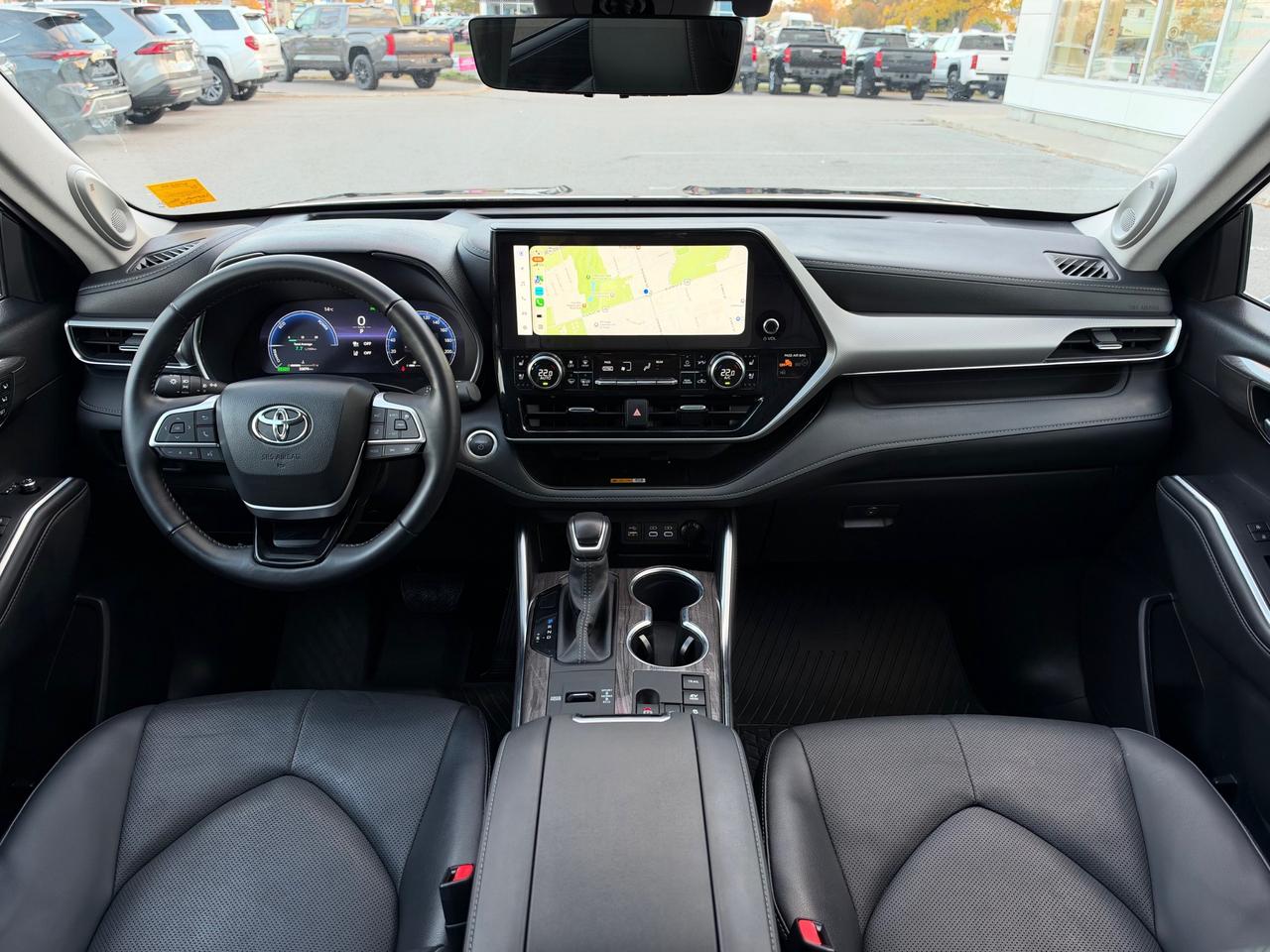 2025 Toyota Highlander HYBRID Limited HYBRID PLATINUM! Photo