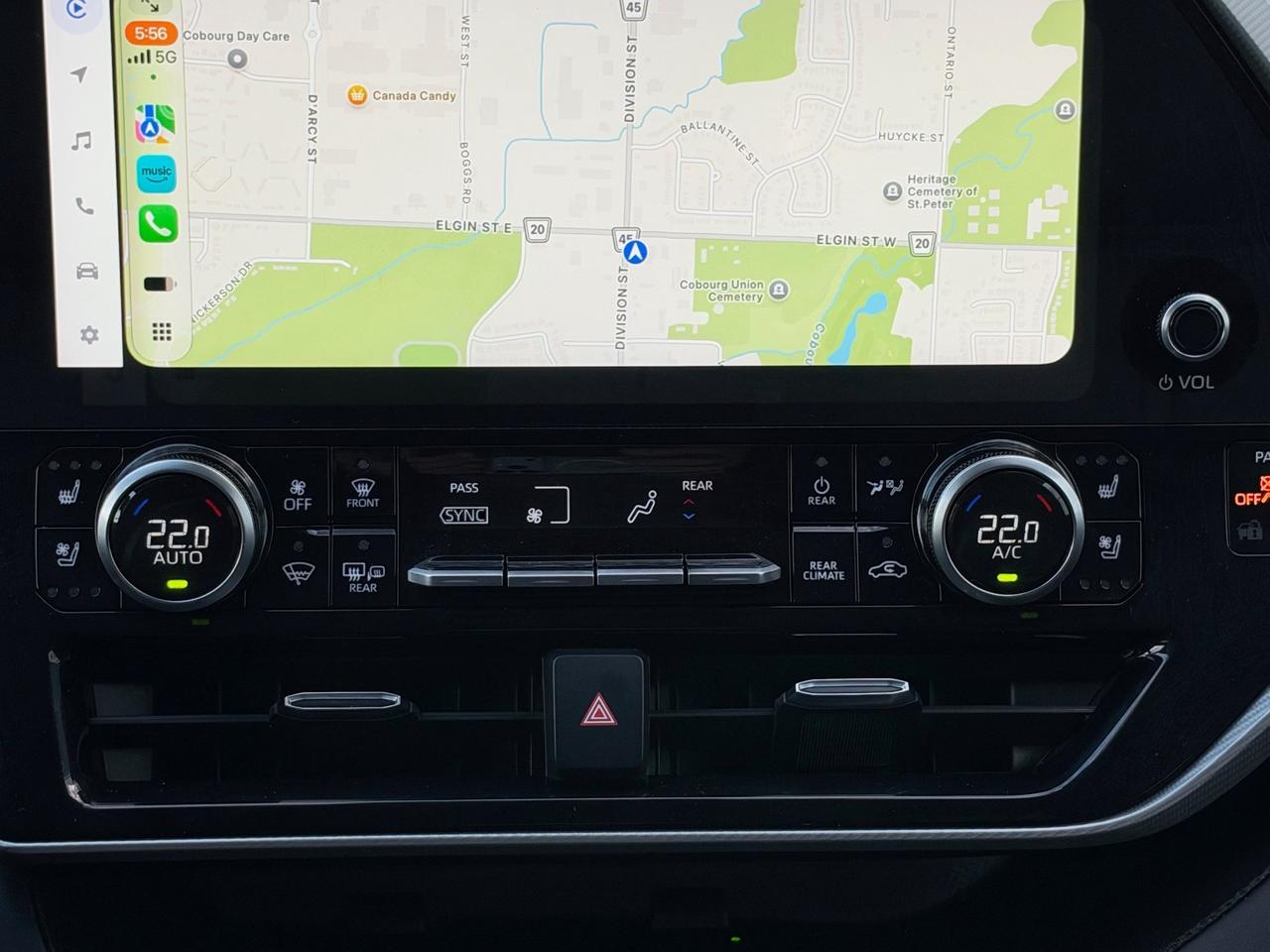 2025 Toyota Highlander HYBRID Limited HYBRID PLATINUM! Photo