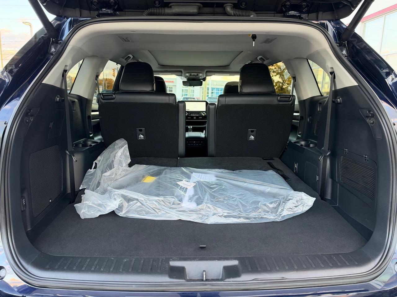 2025 Toyota Highlander HYBRID Limited HYBRID PLATINUM! Photo