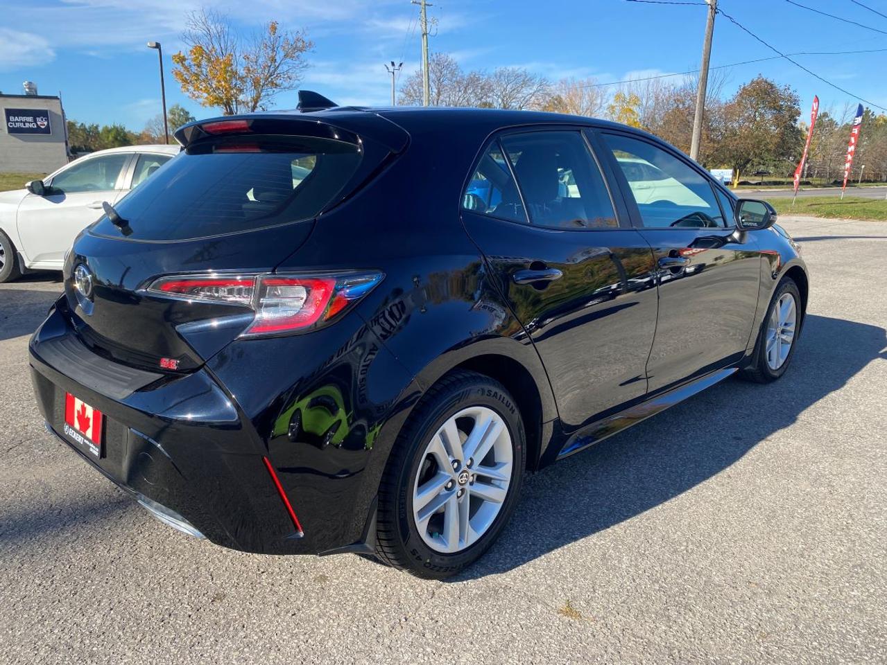 2019 Toyota Corolla SE WITH NEW ALL WEATHER TIRES!! Photo
