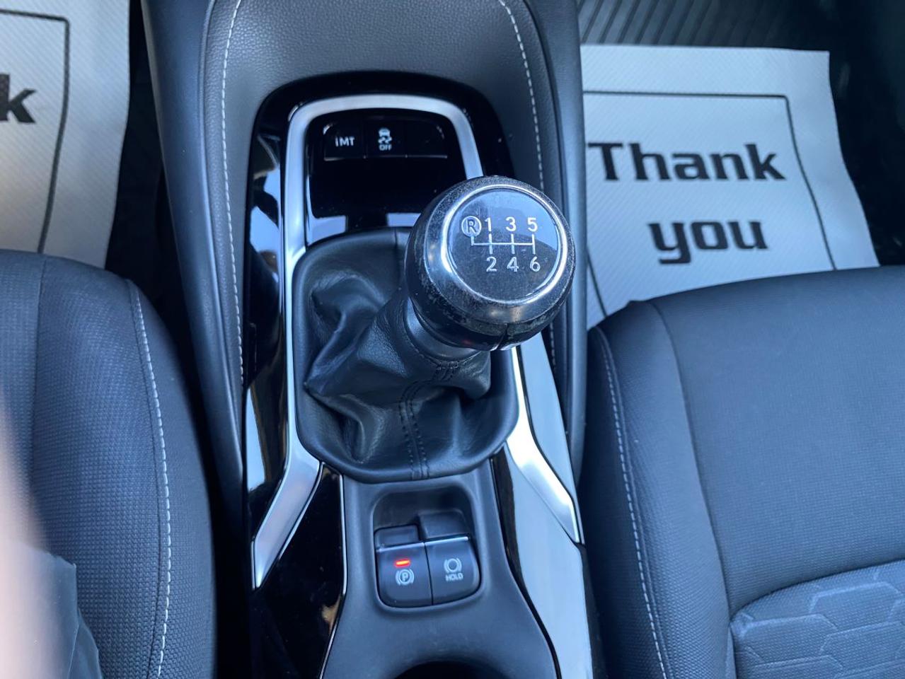 2019 Toyota Corolla SE WITH NEW ALL WEATHER TIRES!! Photo