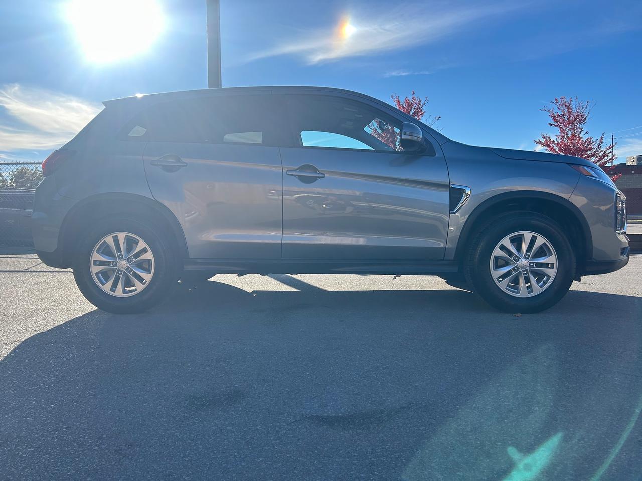 2024 Mitsubishi RVR SE Photo