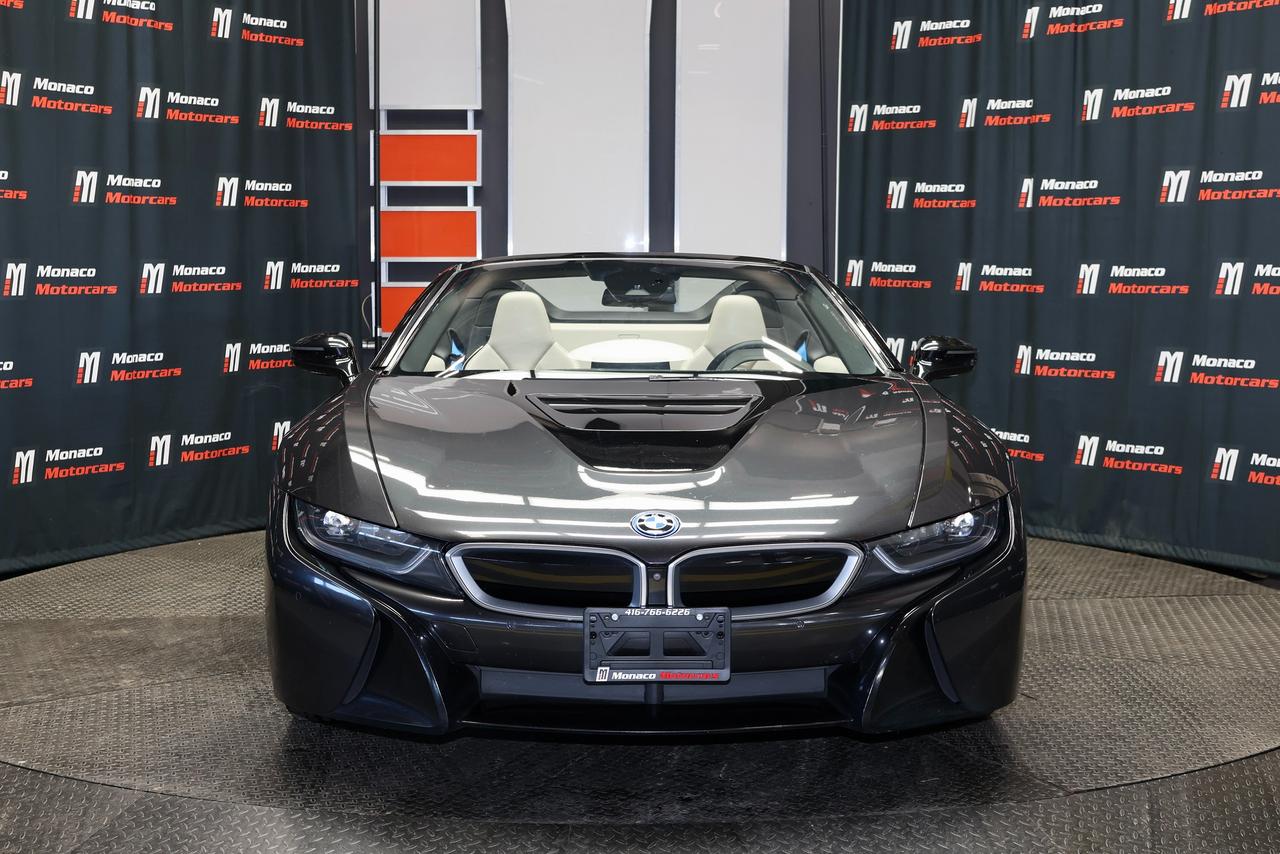 2020 BMW i8 Roadster - HEADSUP|NAVI|CAMERA|HARMAN KARDON Photo