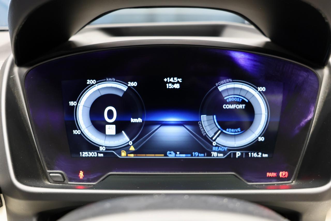 2020 BMW i8 Roadster - HEADSUP|NAVI|CAMERA|HARMAN KARDON Photo