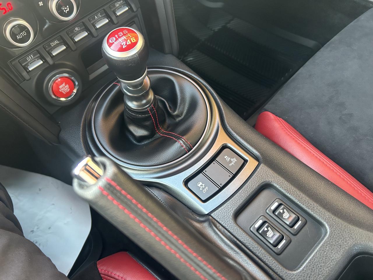 2020 Subaru BRZ tS - LOW KM'S, NAV, APPLE CARPLAY, HEATED SEATS!! Photo