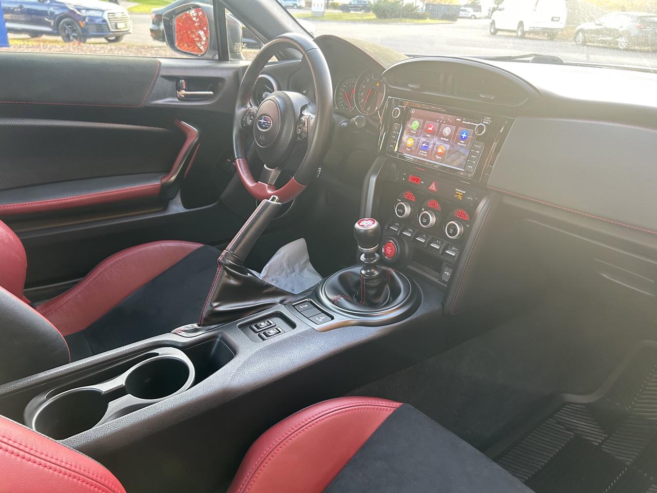 2020 Subaru BRZ tS - LOW KM'S, NAV, APPLE CARPLAY, HEATED SEATS!! Photo