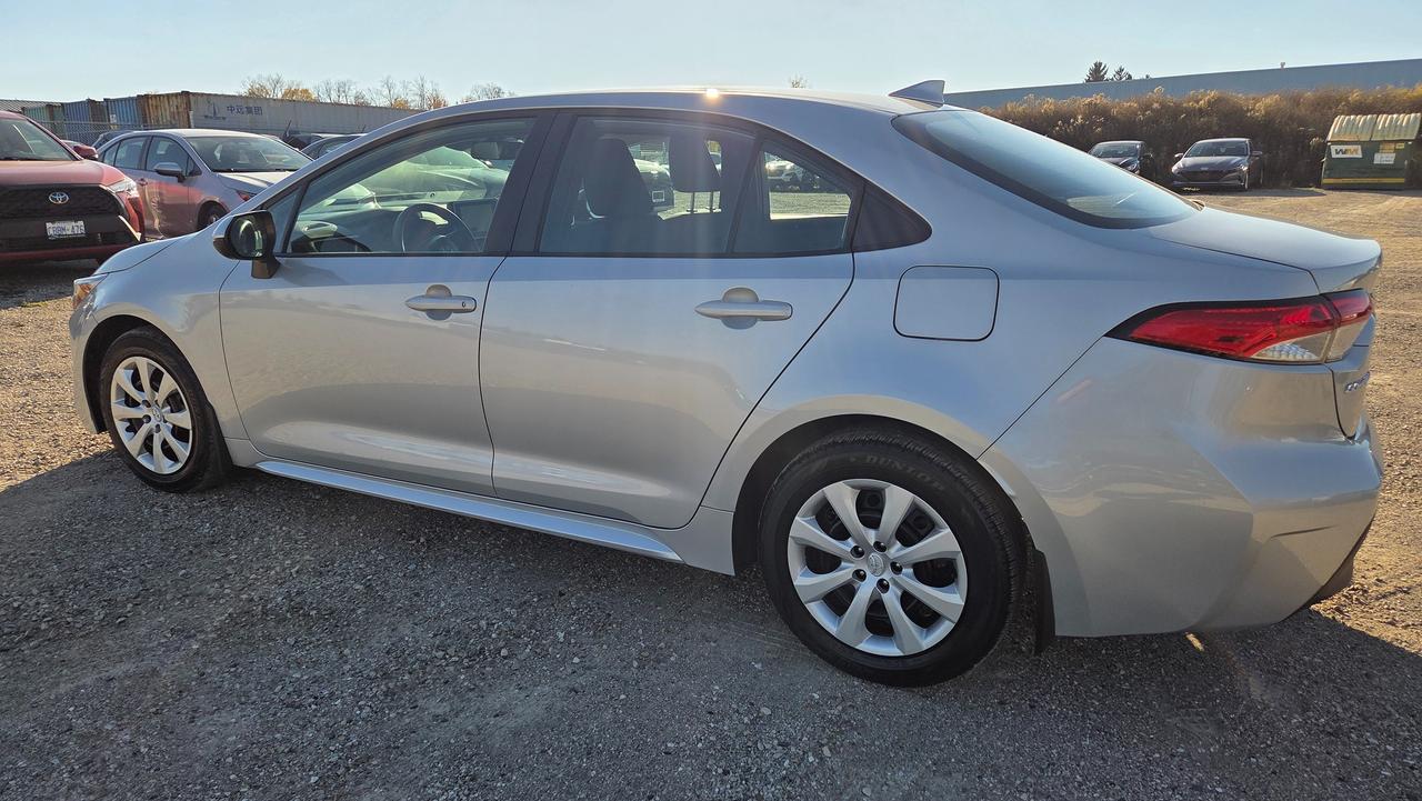2024 Toyota Corolla LE Photo1