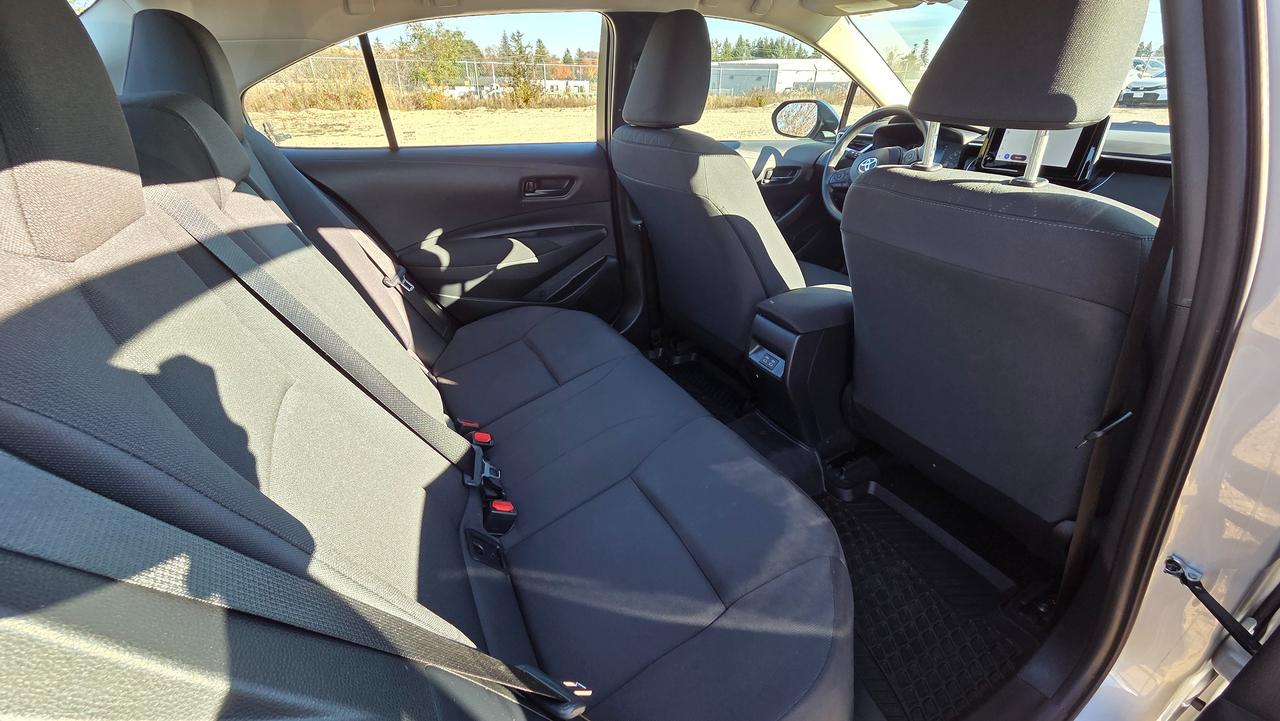 2024 Toyota Corolla LE Photo
