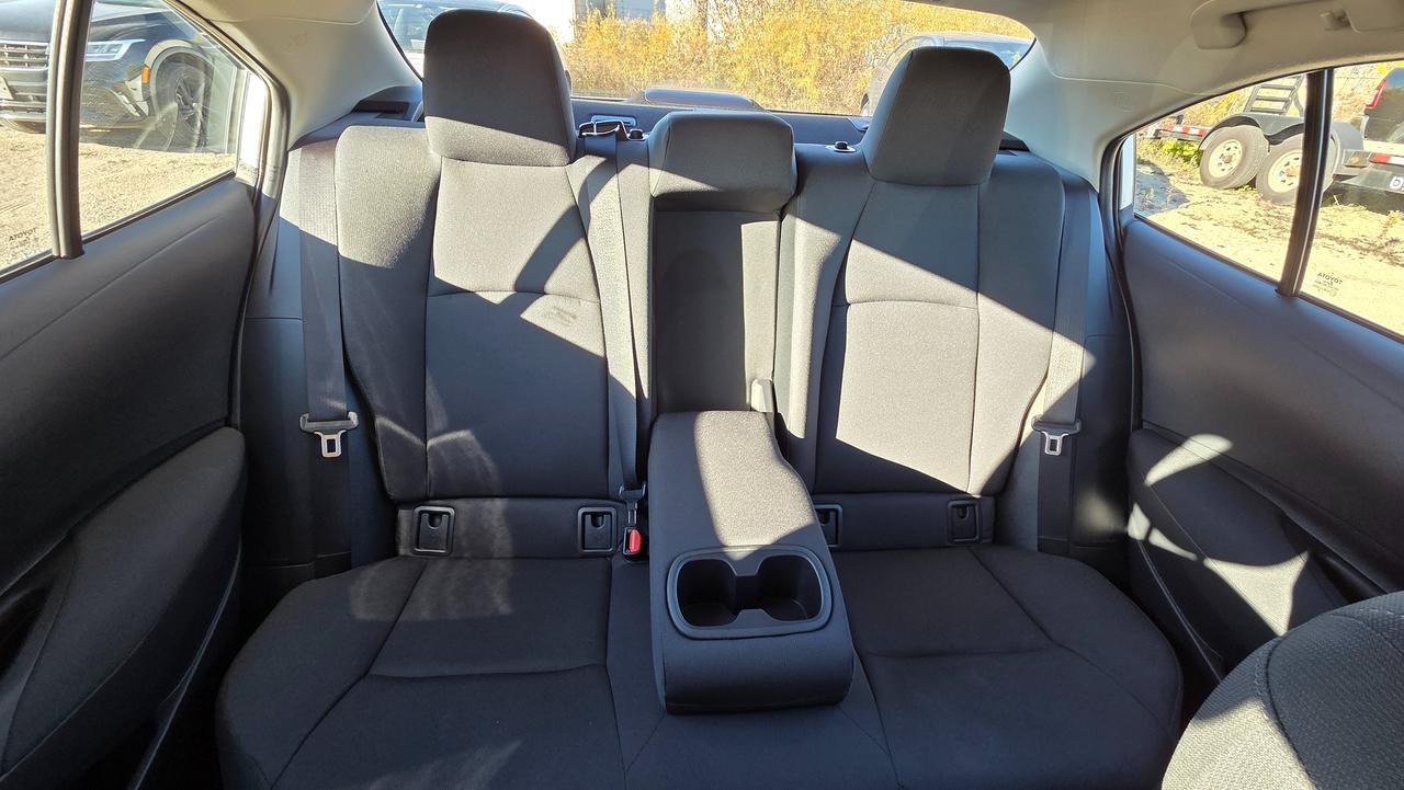 2024 Toyota Corolla LE Photo