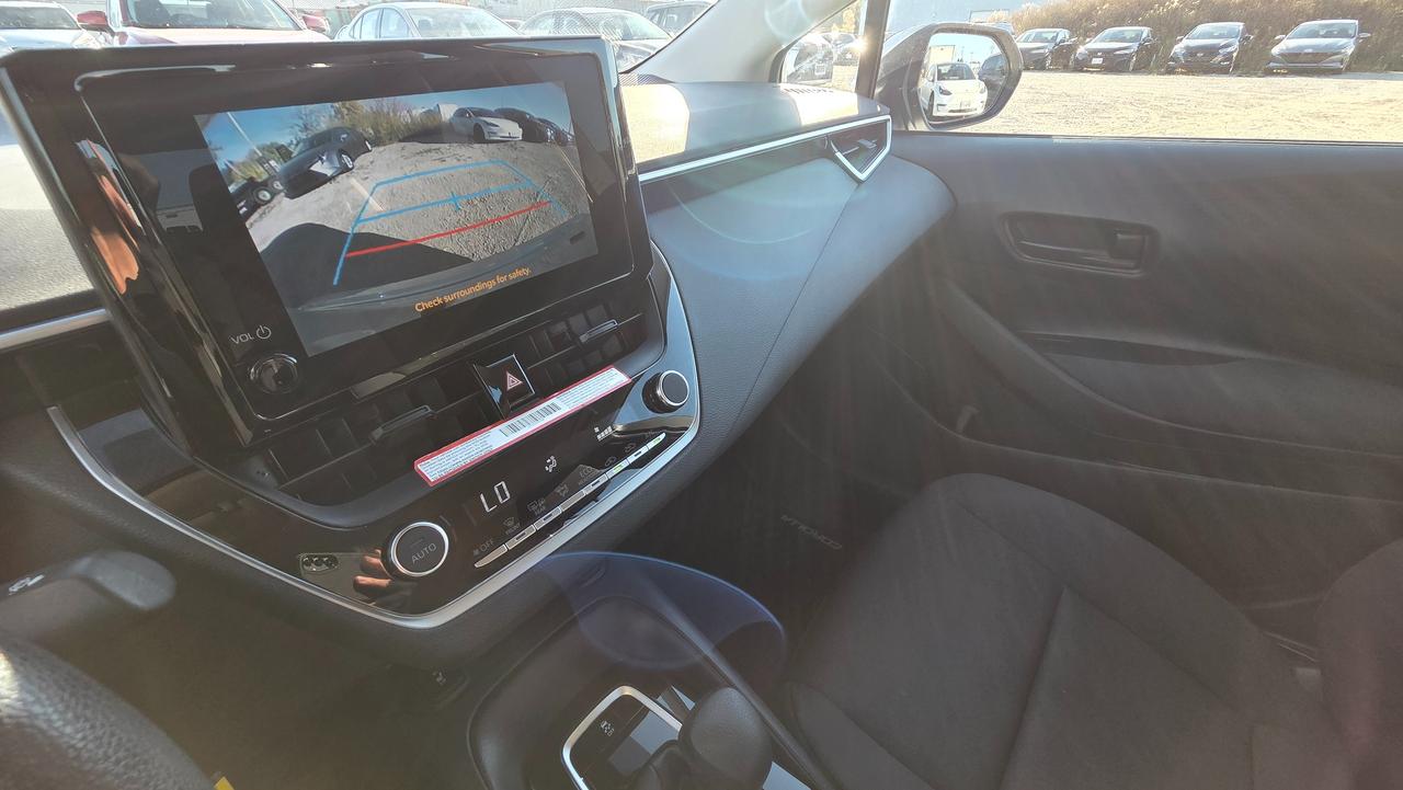 2024 Toyota Corolla LE Photo