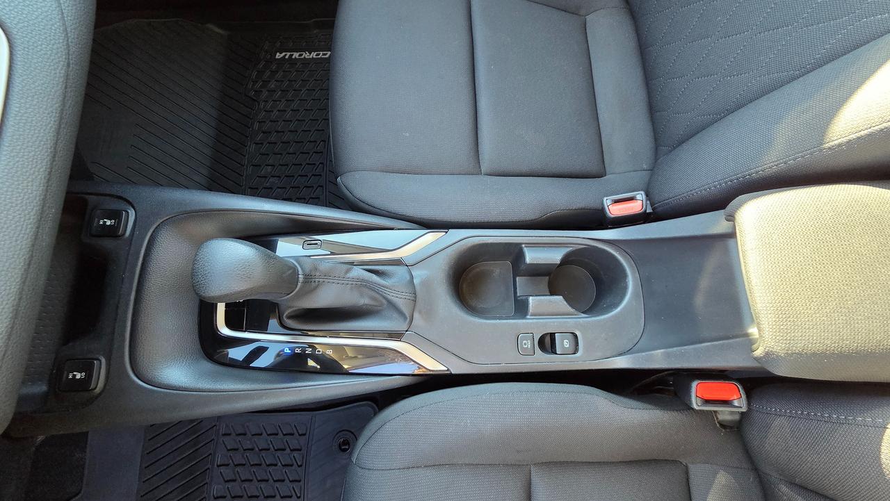 2024 Toyota Corolla LE Photo