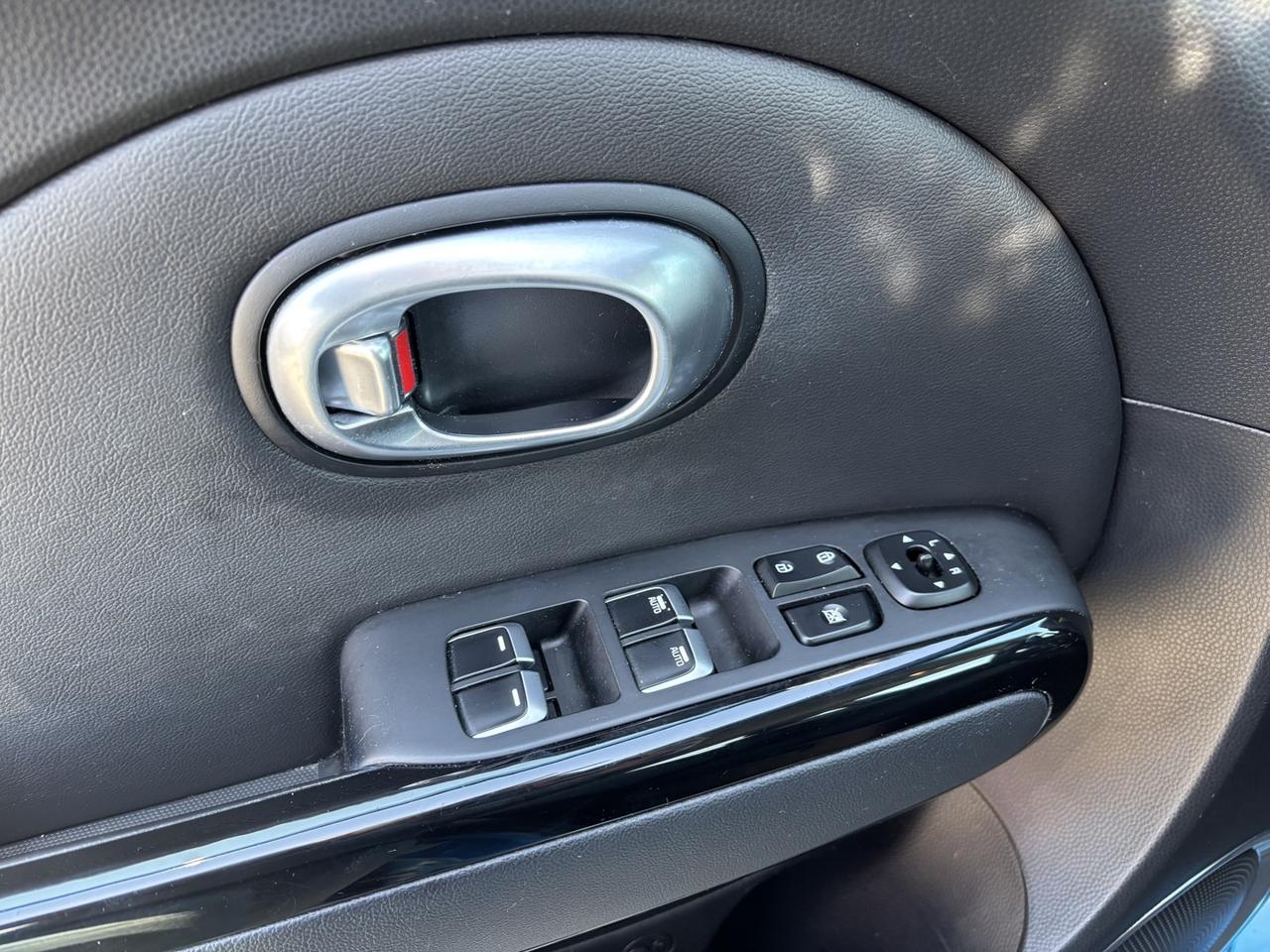 2017 Kia Soul EX ~NO ACCIDENTS~28 SERVICE RECORDS~ Photo