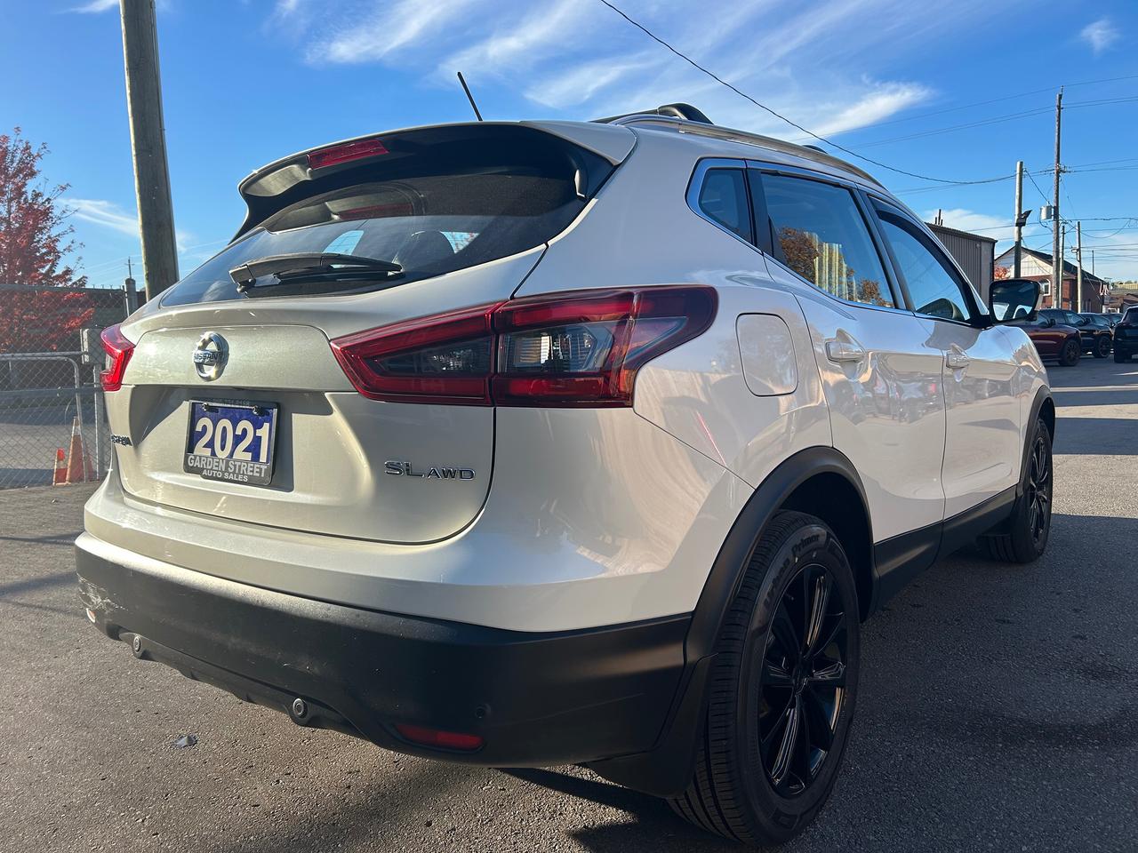 2021 Nissan Qashqai SL Photo