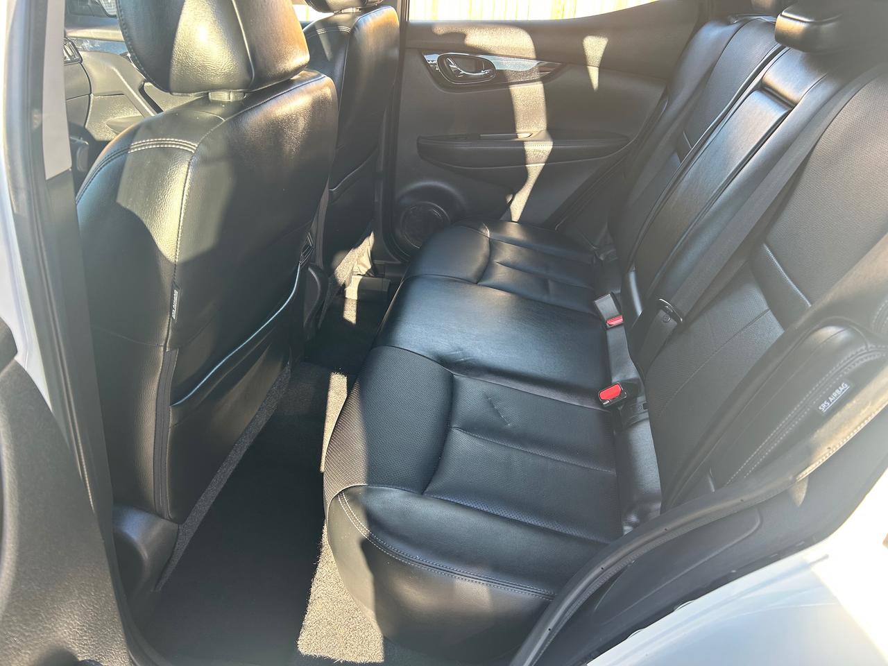 2021 Nissan Qashqai SL Photo