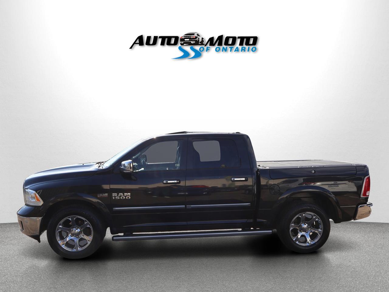 2017 RAM 1500 LARAMIE CERTIFIED *SERVICE HISTORY* CAMERA NAV BLUETOOTH LEATHER HEATED SEATS SUNROOF CRUISE ALLOYS Photo