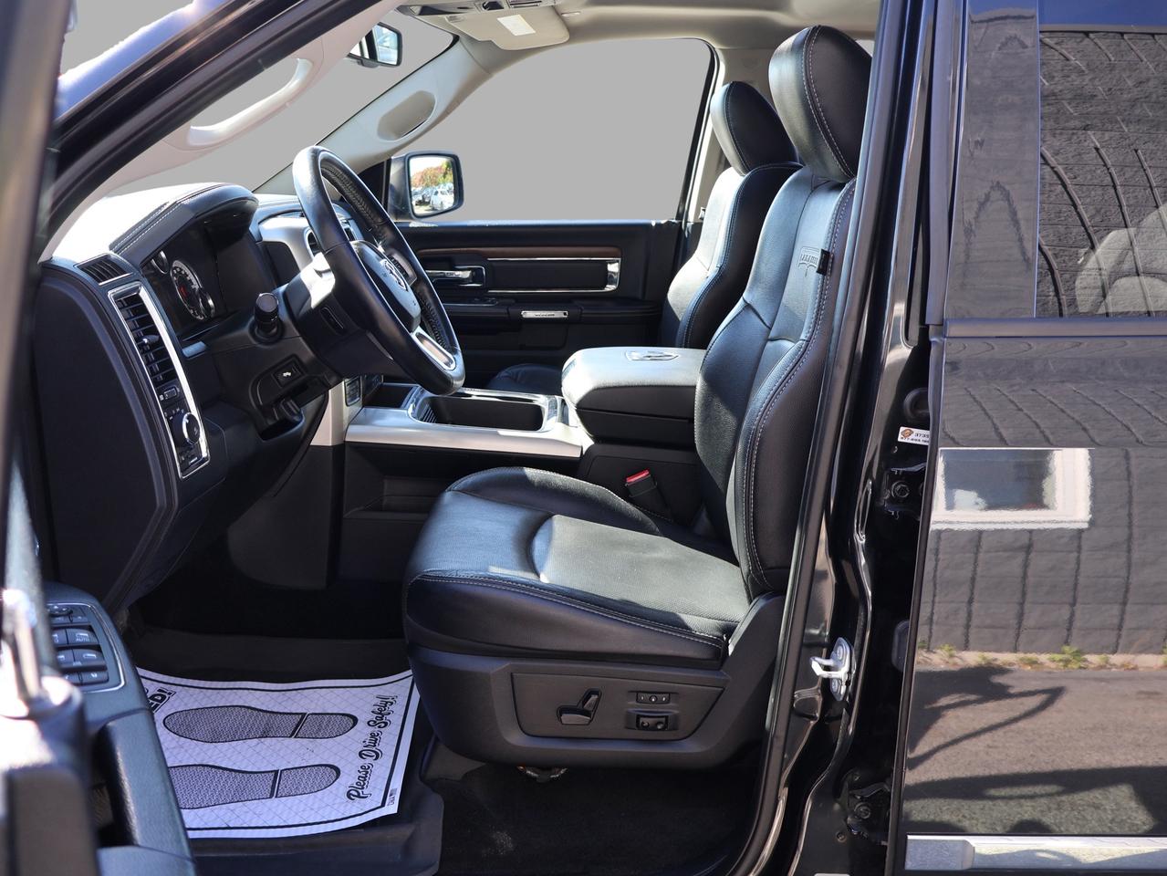2017 RAM 1500 LARAMIE CERTIFIED *SERVICE HISTORY* CAMERA NAV BLUETOOTH LEATHER HEATED SEATS SUNROOF CRUISE ALLOYS Photo