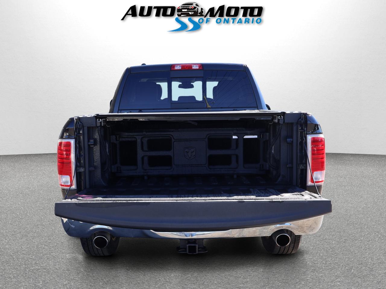 2017 RAM 1500 LARAMIE CERTIFIED *SERVICE HISTORY* CAMERA NAV BLUETOOTH LEATHER HEATED SEATS SUNROOF CRUISE ALLOYS Photo