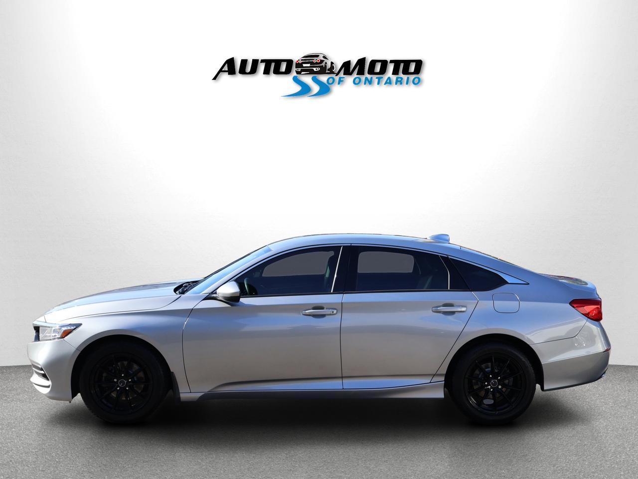 2018 Honda Accord LX *SERVICE RECORD* CAMERA BLUETOOTH HEATED SEATS CRUISE ALLOYS Photo3