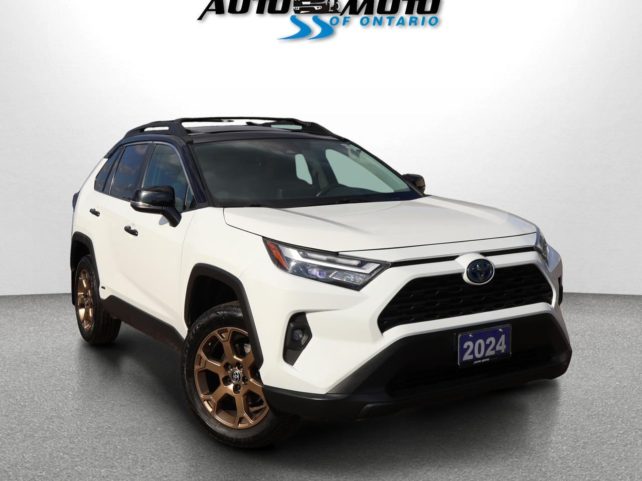 2024 Toyota RAV4 Hybrid XLE WOODLAND AWD *ACCIDENT FREE*ONE OWNER*TOYOTA MAINTAIN* Photo