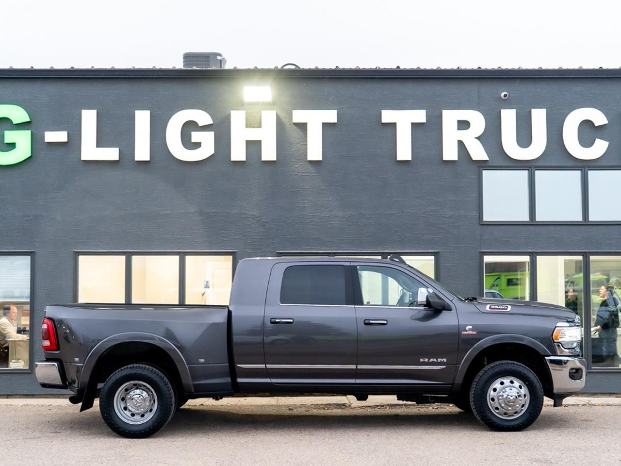 2019 RAM 3500 Limited 4x4 Mega Cab 6'4" Box Photo27