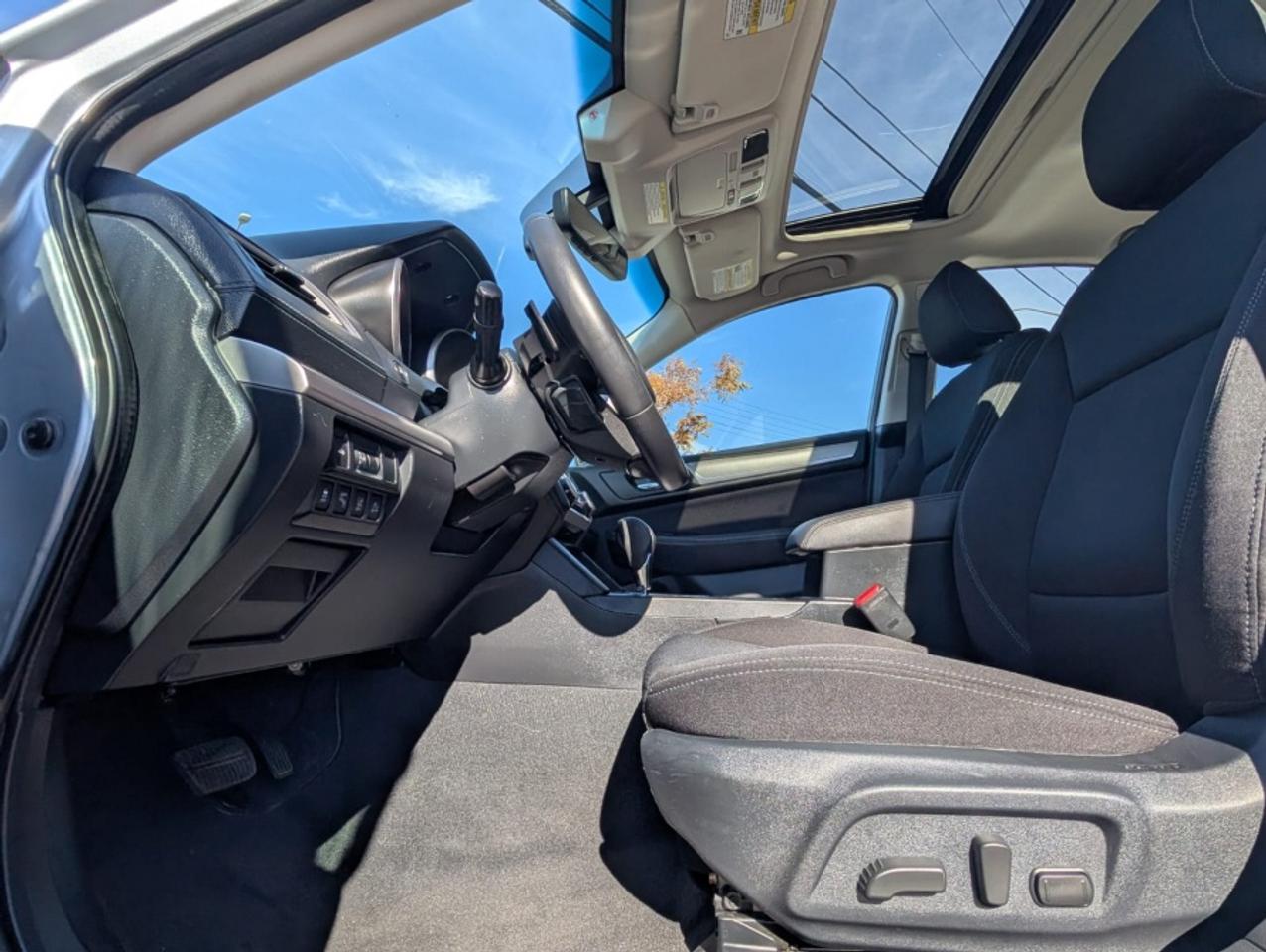 2019 Subaru Legacy 2.5I TOURING * AWD * SUNROOF * HEATED SEATS Photo