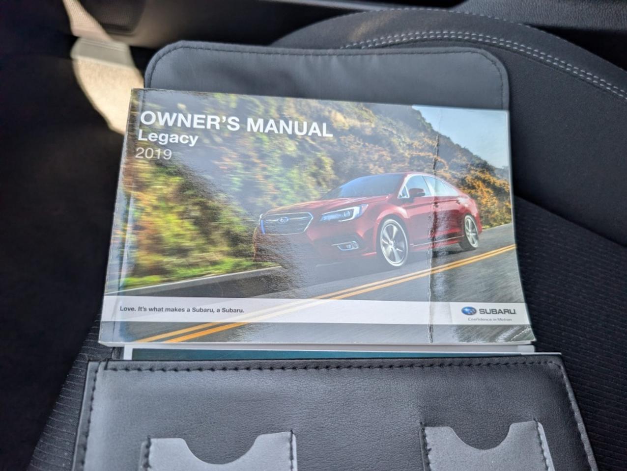 2019 Subaru Legacy 2.5I TOURING * AWD * SUNROOF * HEATED SEATS Photo