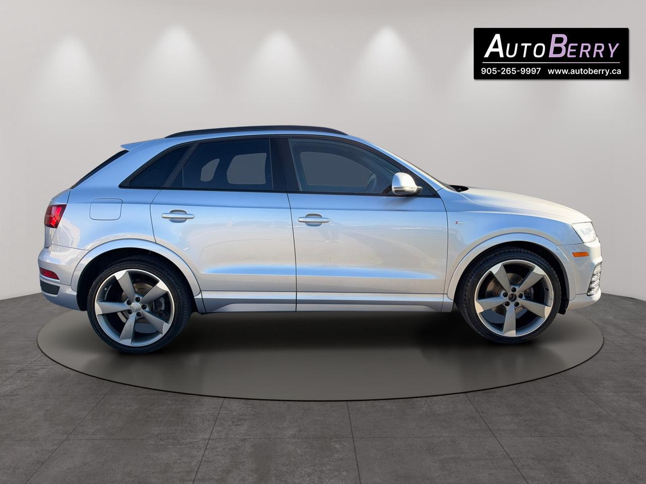 2017 Audi Q3 Technik Photo