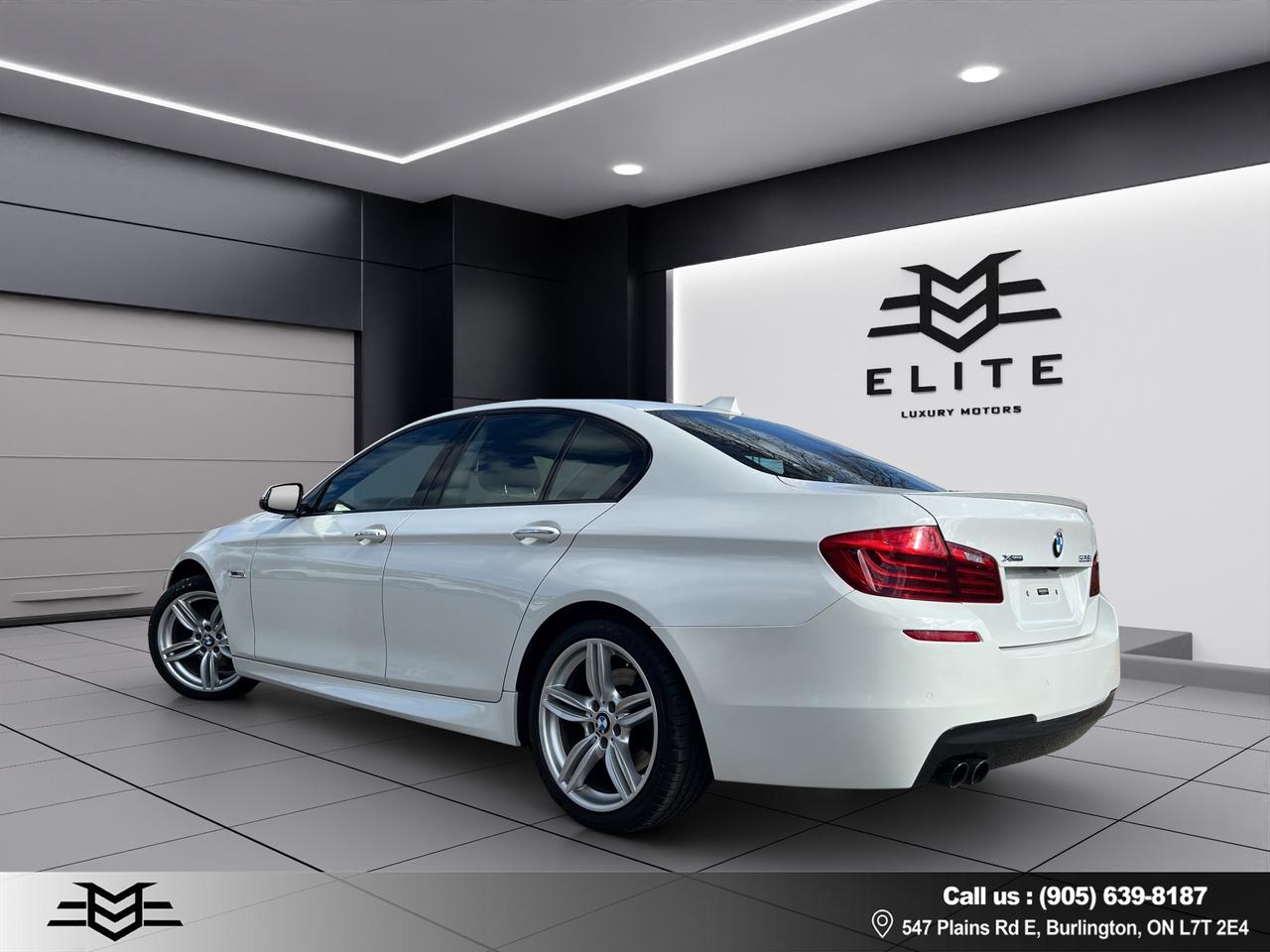 2016 BMW 5 Series 528i XDRIVE - M-SPORT PKG - AWD - LEATHER - SUNROOF !!! Photo