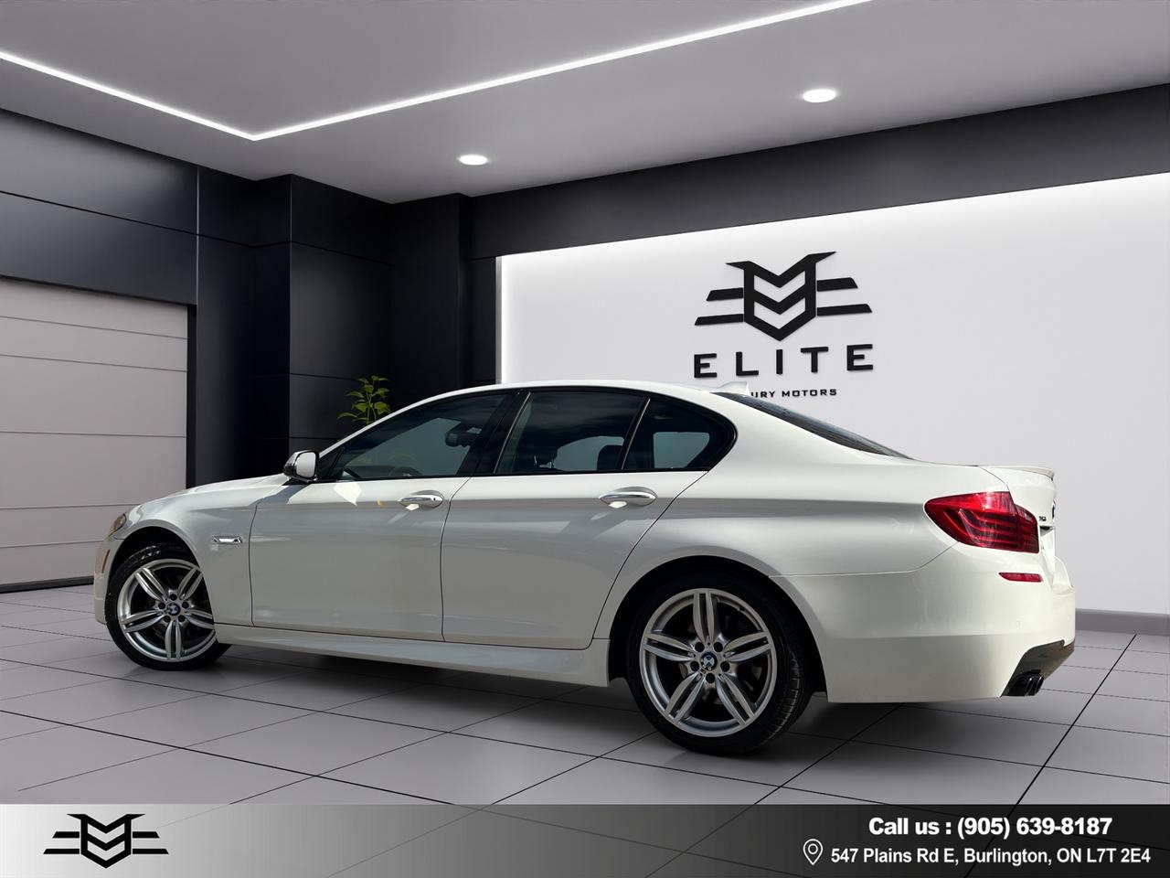 2016 BMW 5 Series 528i XDRIVE - M-SPORT PKG - AWD - LEATHER - SUNROOF !!! Photo
