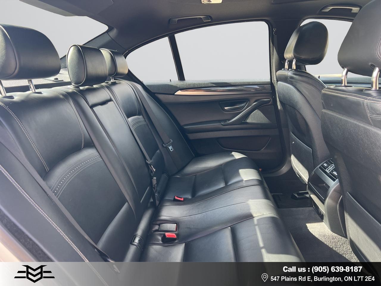 2016 BMW 5 Series 528i XDRIVE - M-SPORT PKG - AWD - LEATHER - SUNROOF !!! Photo