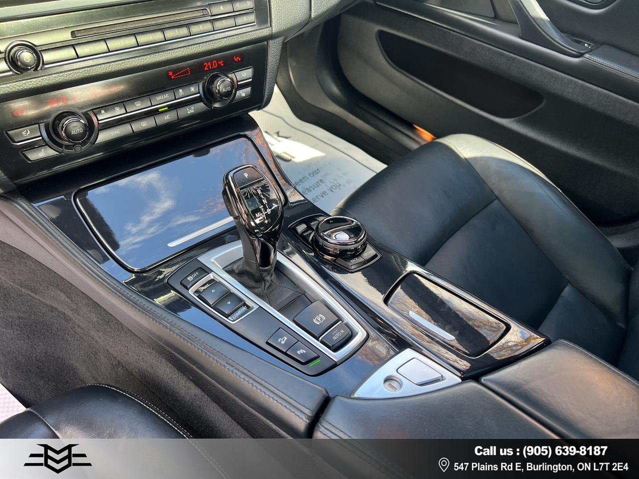 2016 BMW 5 Series 528i XDRIVE - M-SPORT PKG - AWD - LEATHER - SUNROOF !!! Photo