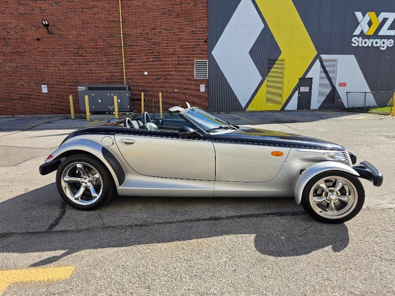 2001 Plymouth Prowler ROADSTER- CANADIAN CAR-NO ACCIDENTS Photo
