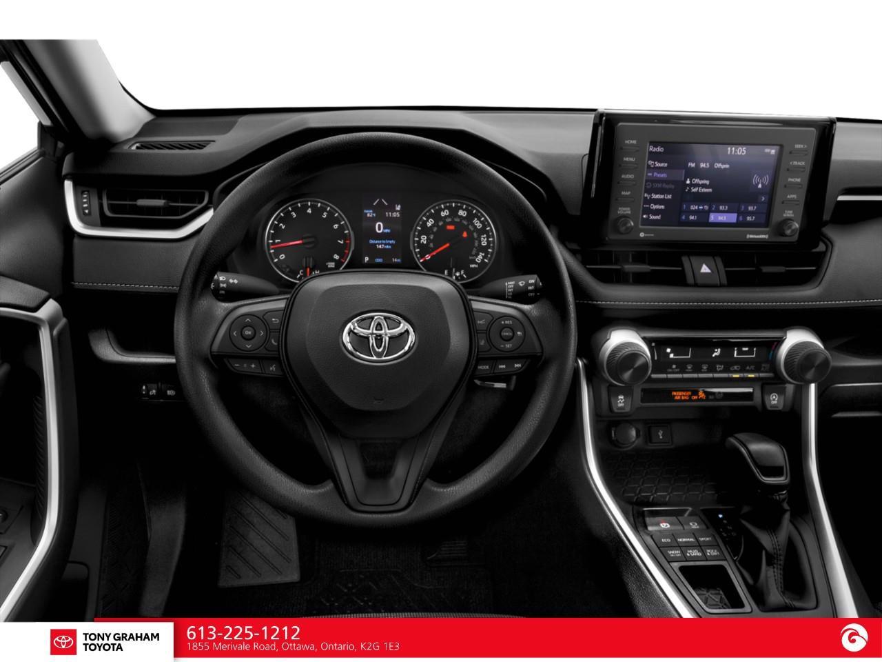 2022 Toyota RAV4 LE Photo3