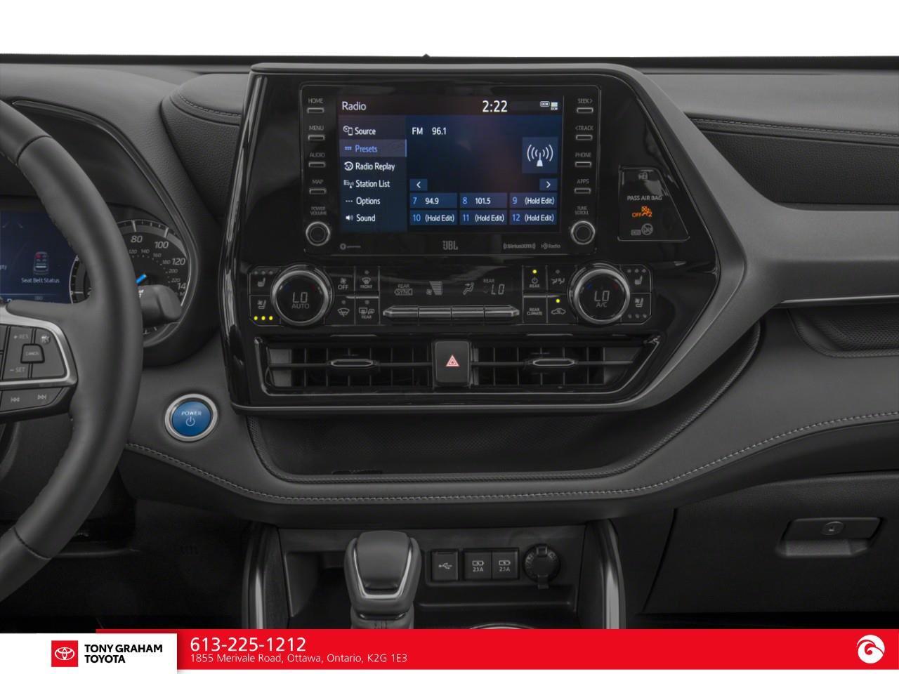 2022 Toyota Highlander Hybrid Limited Photo