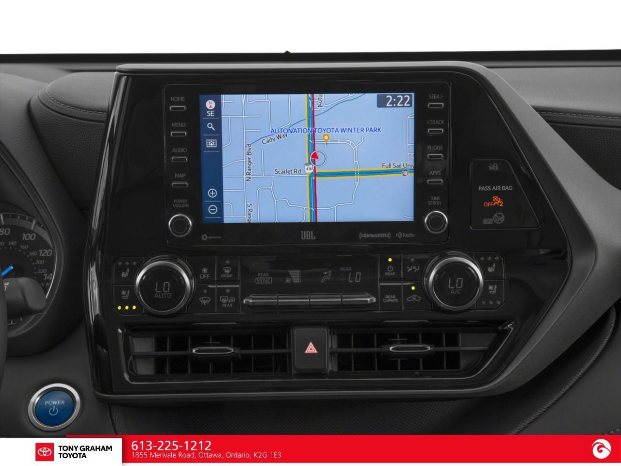 2022 Toyota Highlander Hybrid Limited Photo