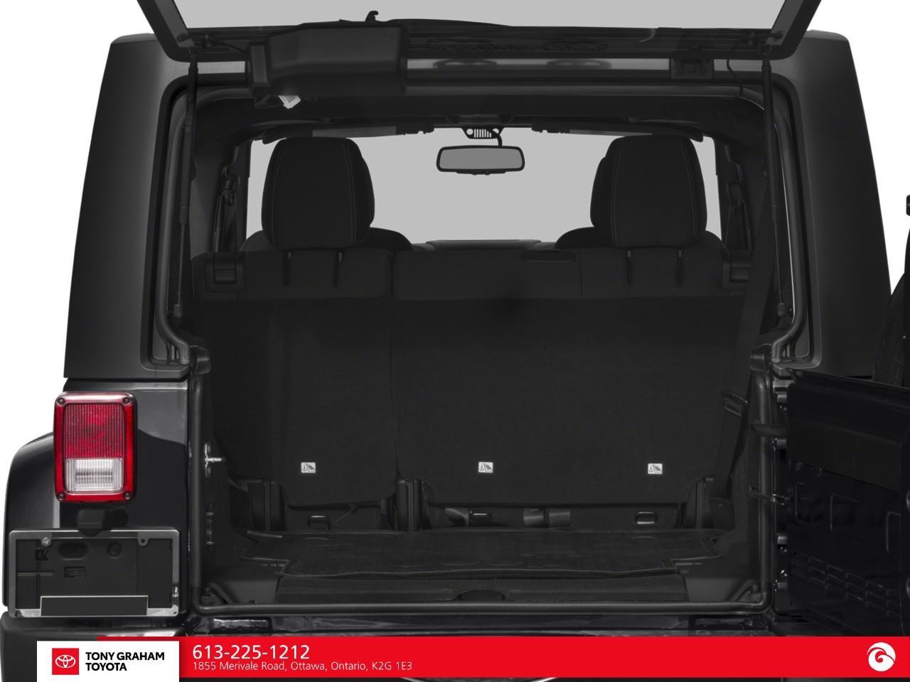 2018 Jeep Wrangler JK Unlimited Sahara Photo