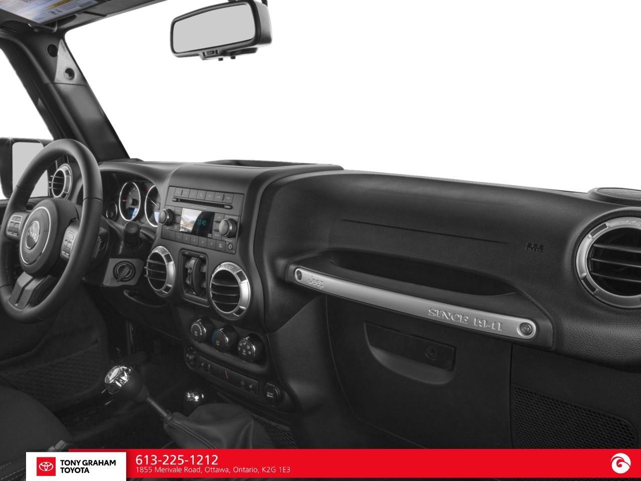 2018 Jeep Wrangler JK Unlimited Sahara Photo