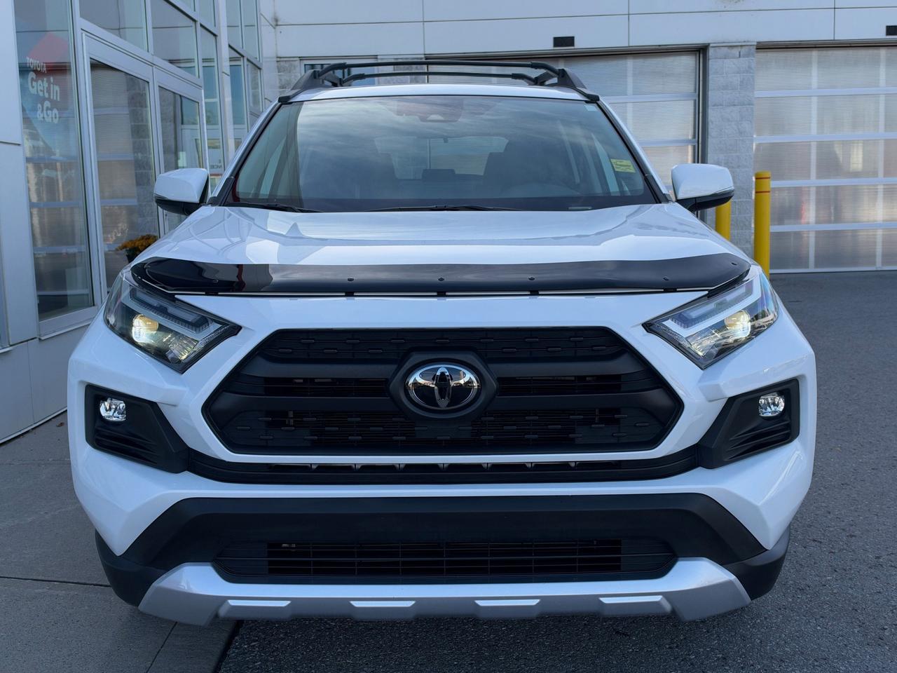 2024 Toyota RAV4 Trail TRAIL EDITION-ONE OWNER+DEALER SERVICED! Photo