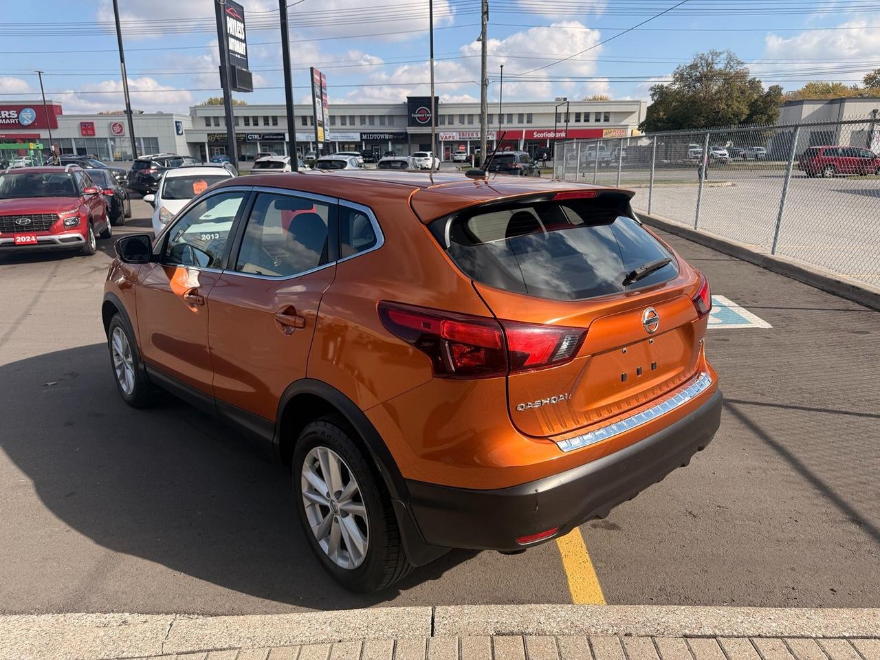 2018 Nissan Qashqai S Photo