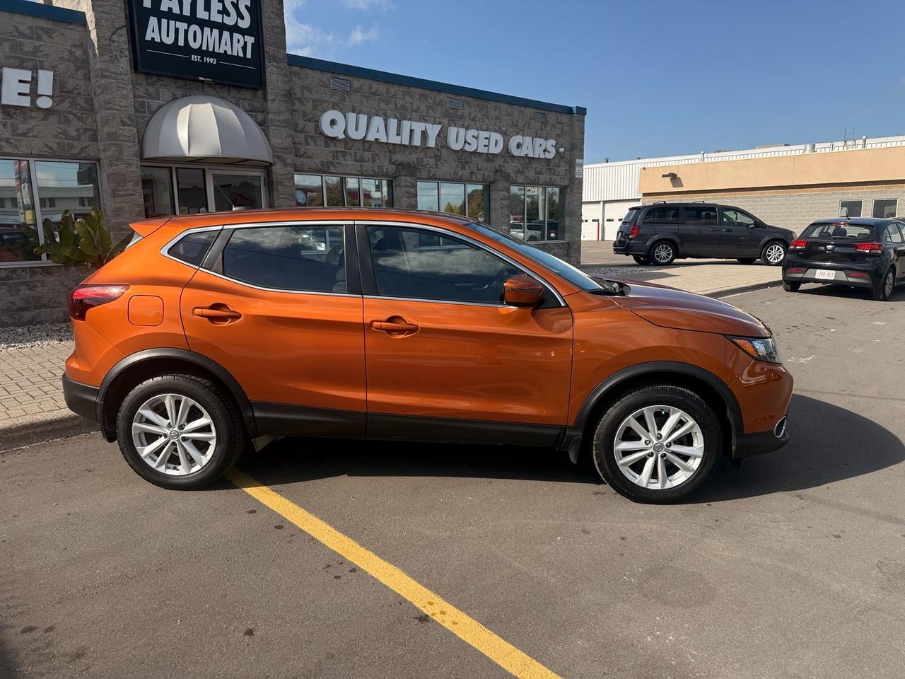 2018 Nissan Qashqai S Photo5