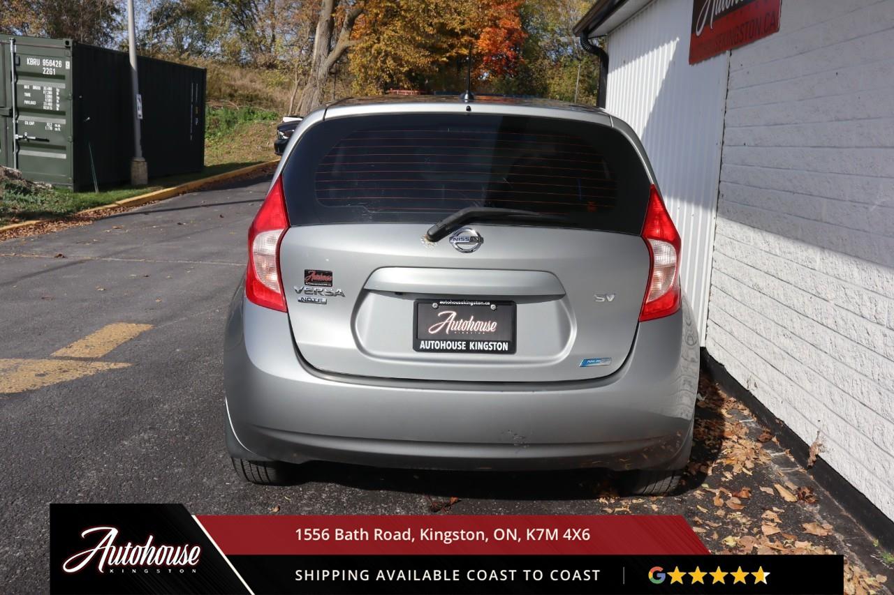 2015 Nissan Versa Note 1.6 SV ONLY 120,300 KM! Photo