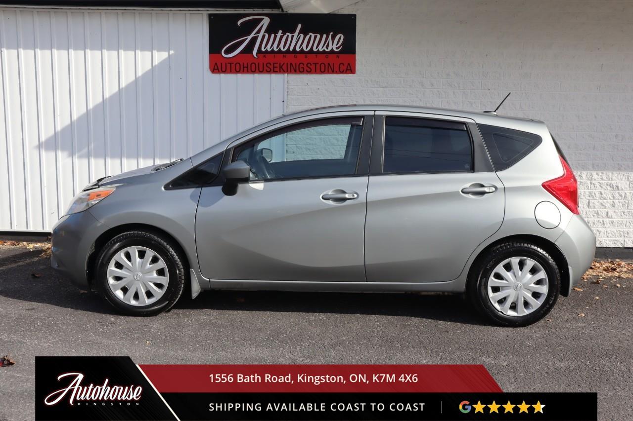 2015 Nissan Versa Note 1.6 SV ONLY 120,300 KM! Photo