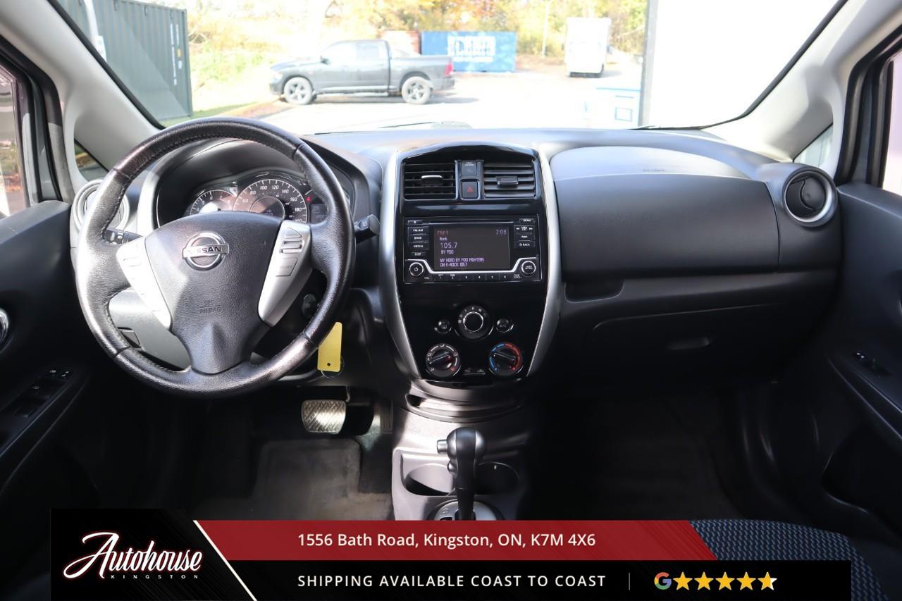 2015 Nissan Versa Note 1.6 SV ONLY 120,300 KM! Photo