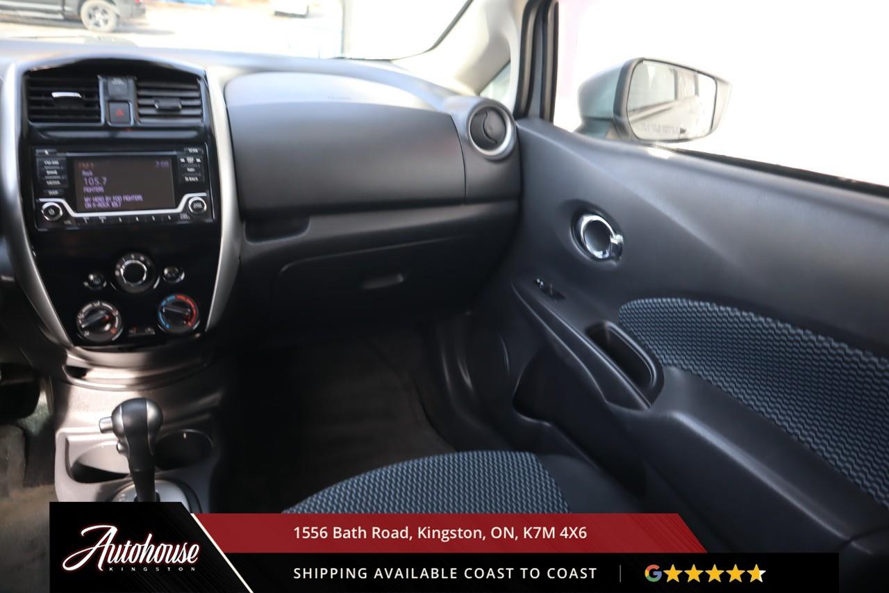2015 Nissan Versa Note 1.6 SV ONLY 120,300 KM! Photo