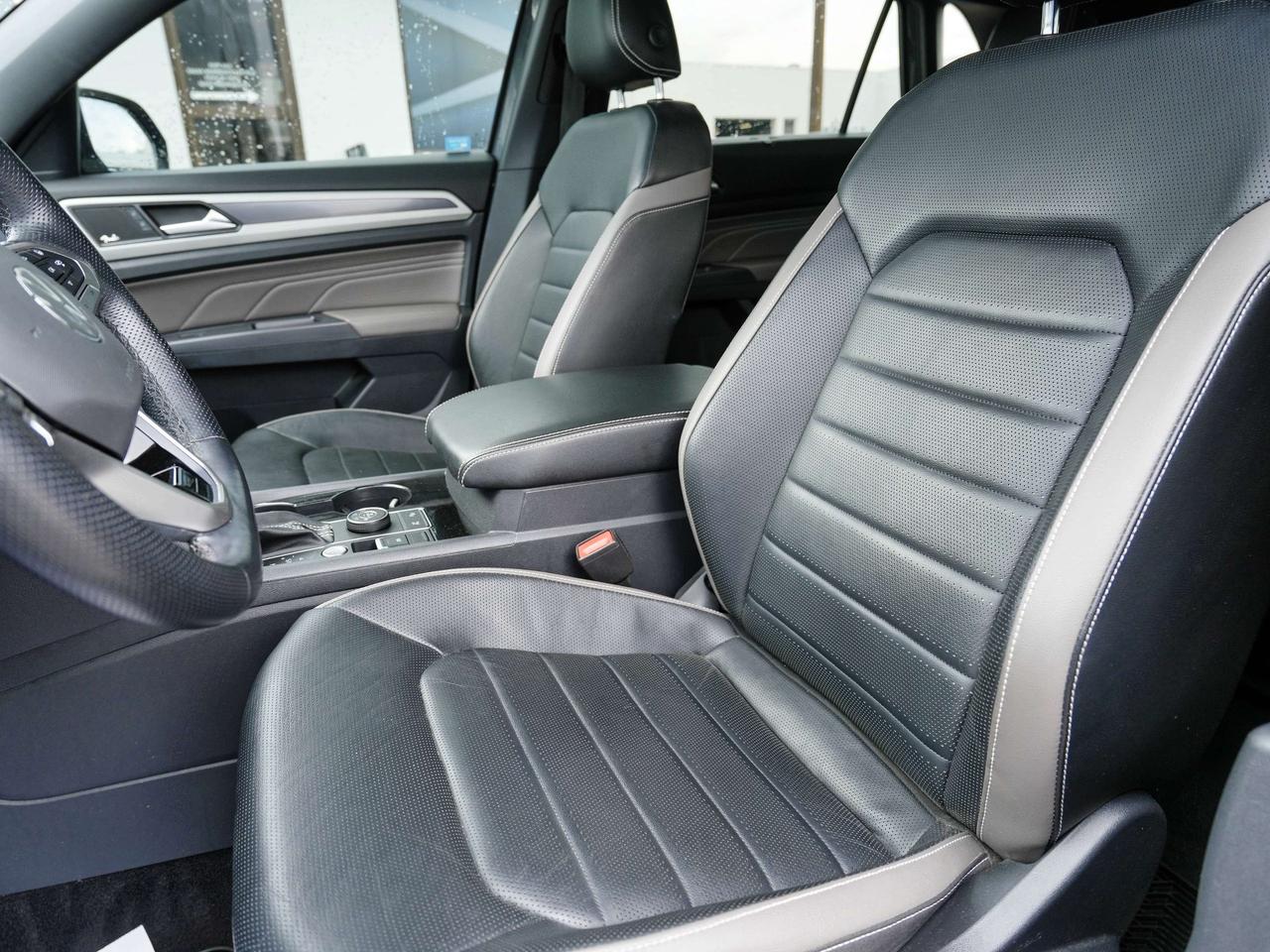 2021 Volkswagen Atlas CROSS SPORT V6 EXECLINE LEATHER PANO ROOF Photo